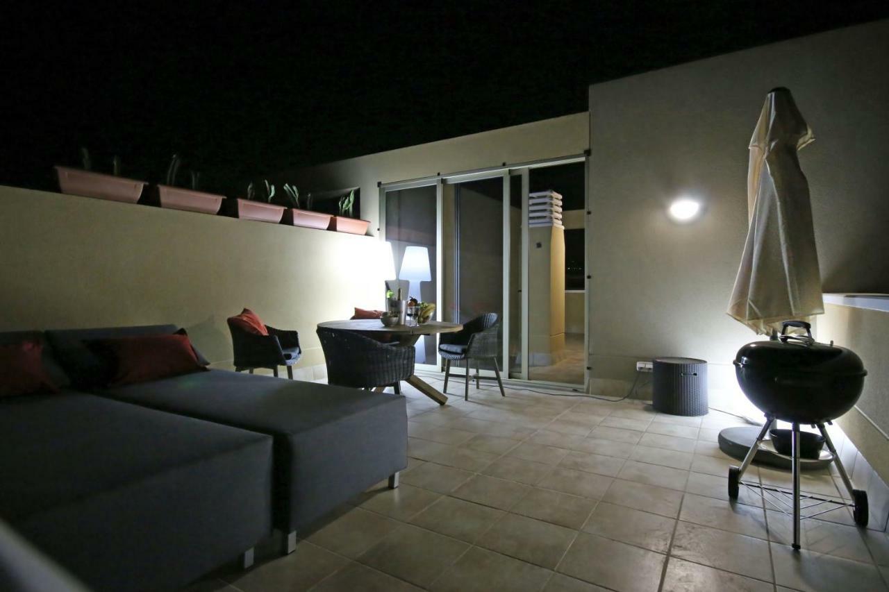 La Perla By Rentmedano Superb Luxury Duplex, Private Roof Terrace, Ocean View, Pool, Wifi And Parking Apartamento El Médano Exterior foto